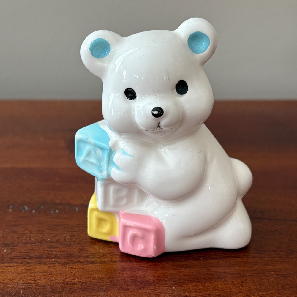 Vintage 1991 CWI Ceramic Polar‎ Bear with Alphabet Blocks Figurine Nursery Decor